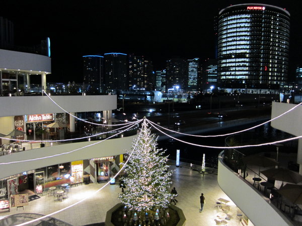 横浜ベイクォーターの夜景