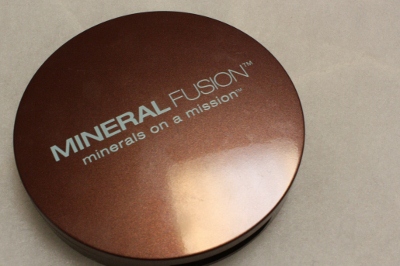 Mineral Fusion, Pressed Powder Foundation, Light to Full Coverage, Neutral 2, 0.32 oz (9 g)