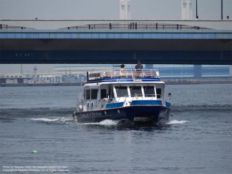 横浜港内クルーズ船「ゆめはま」
